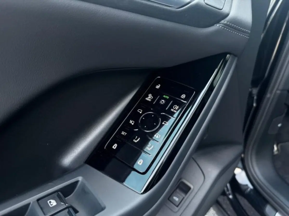 Audi SQ6 usata a Treviso (9)