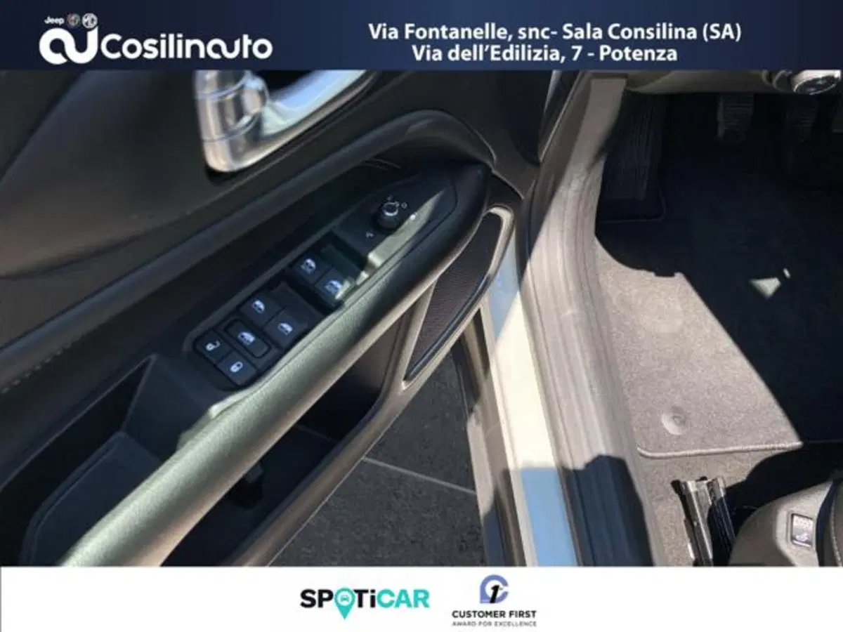 Jeep Compass usata a Salerno (16)