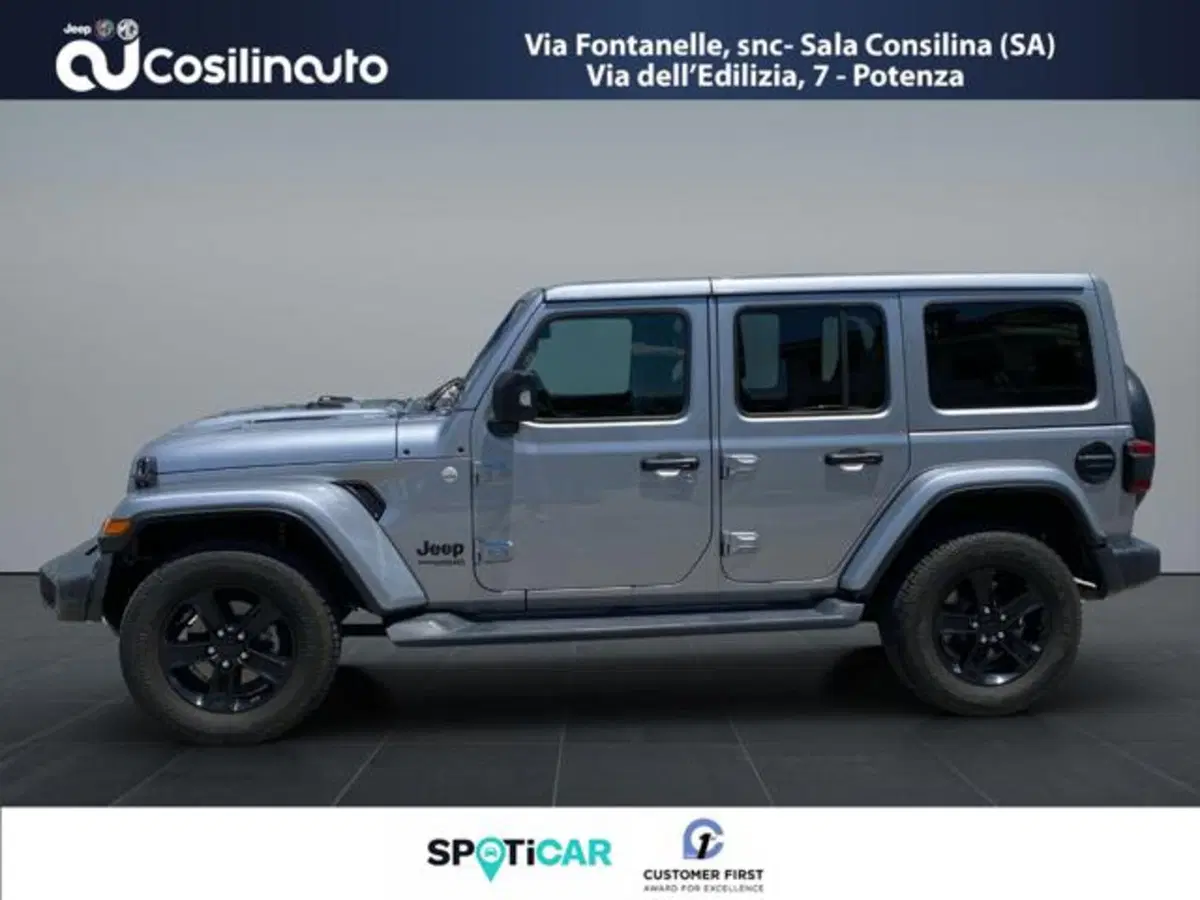 Jeep Wrangler Unlimited usata a Salerno (2)