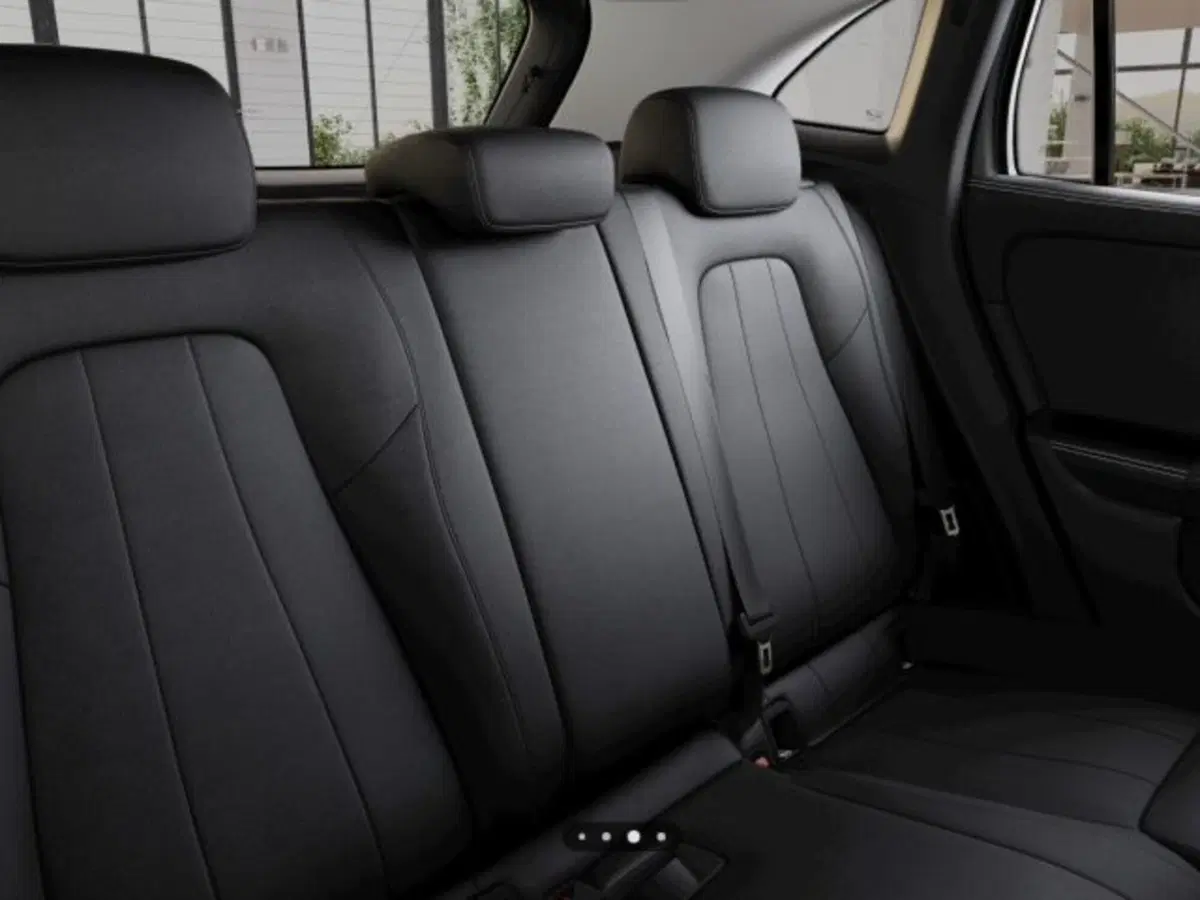 Mercedes-Benz GLA SUV nuova a Verona (7)