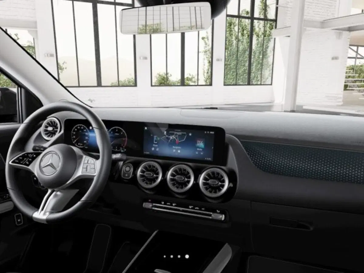 Mercedes-Benz GLA SUV nuova a Verona (8)
