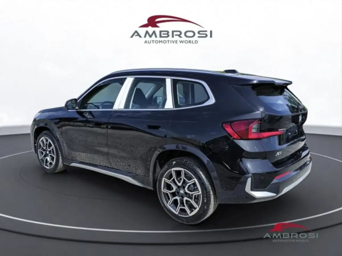 BMW X1 nuova a Perugia (4)