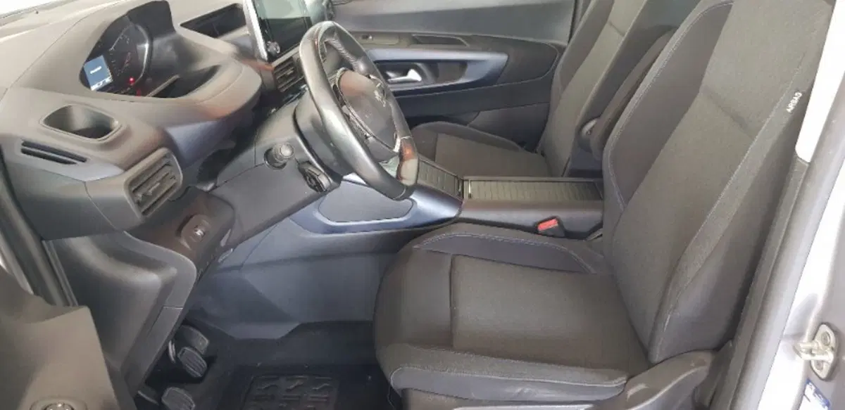 Peugeot Rifter usata a Pordenone (19)