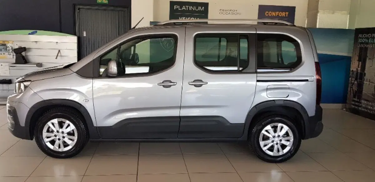 Peugeot Rifter usata a Pordenone (7)