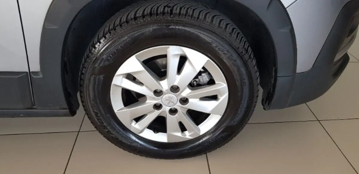 Peugeot Rifter usata a Pordenone (9)