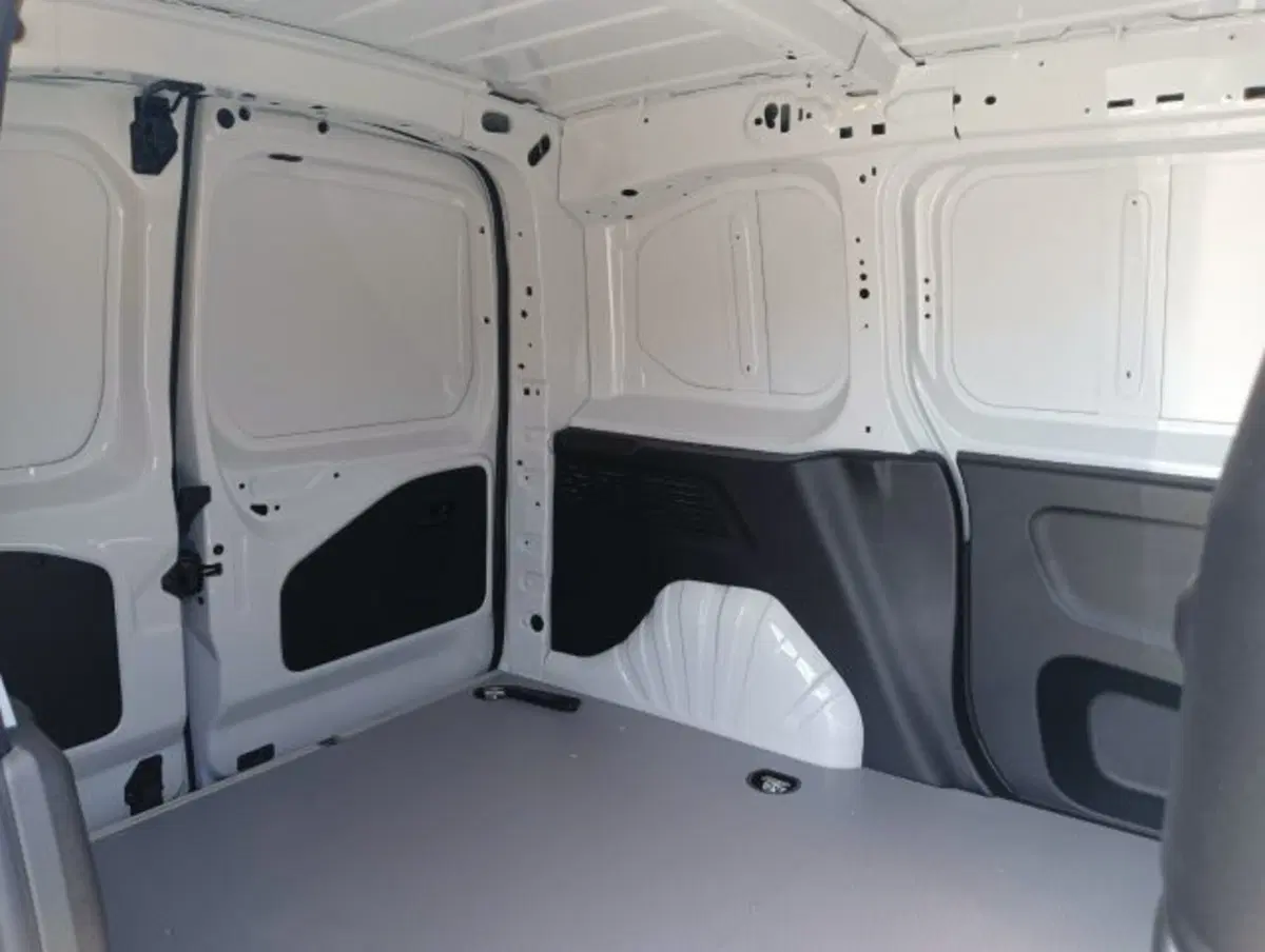 Toyota Proace City Furgone nuova a Brescia (13)