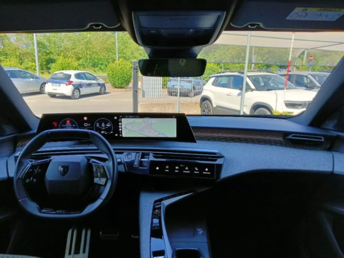Peugeot 5008 usata a Brescia (13)
