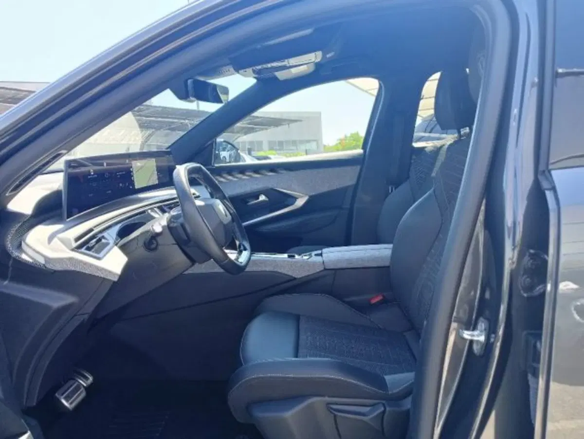 Peugeot 5008 usata a Brescia (16)