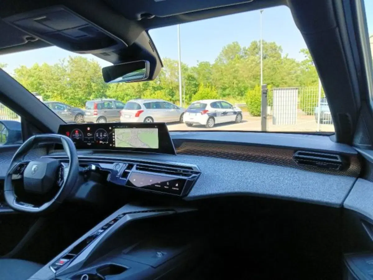 Peugeot 5008 usata a Brescia (19)