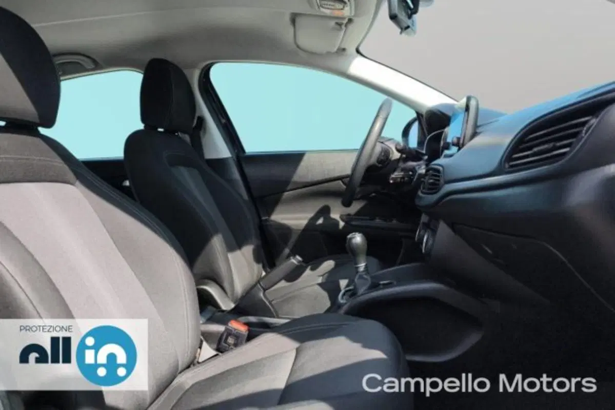Fiat Tipo usata a Venezia (14)
