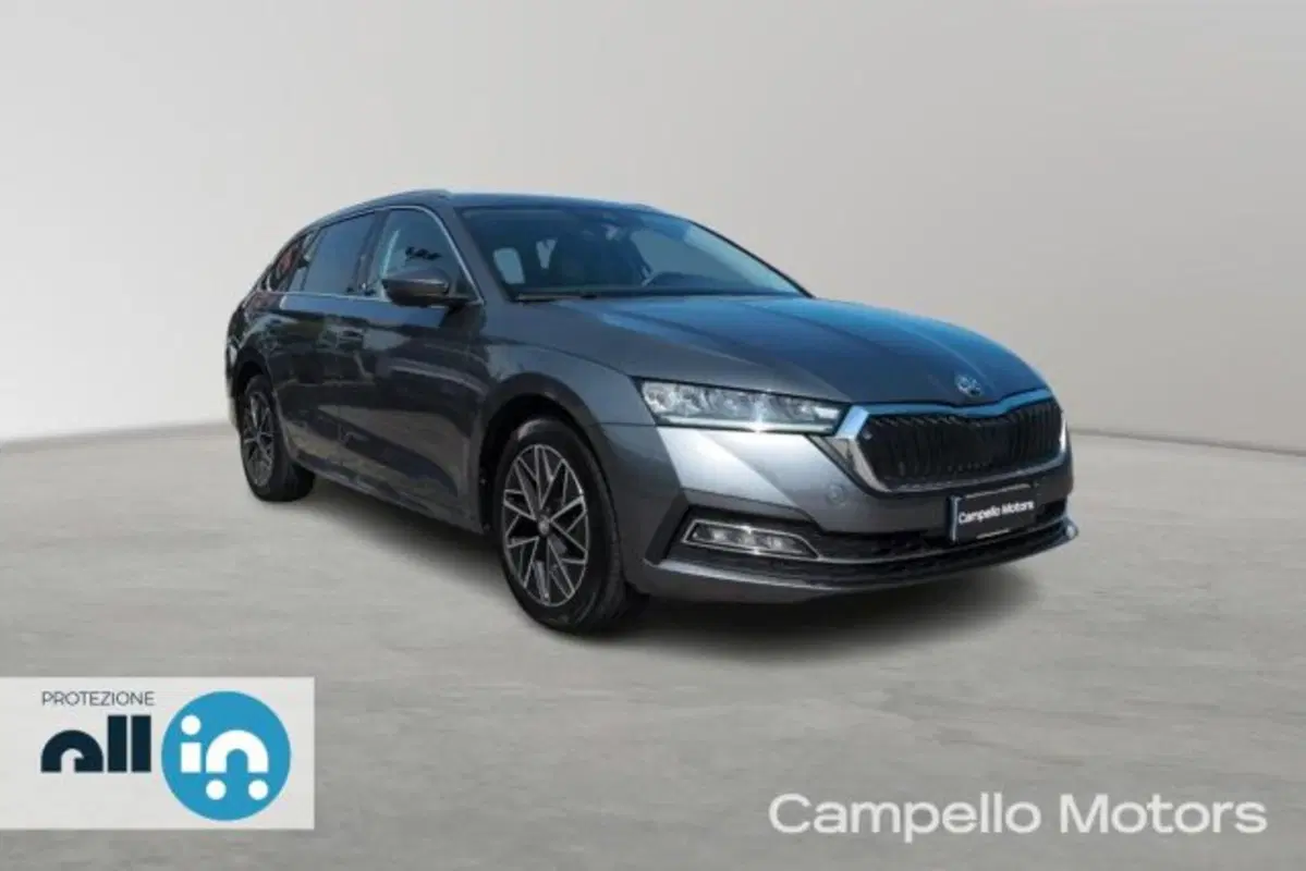 Skoda Octavia Station Wagon usata a Venezia
