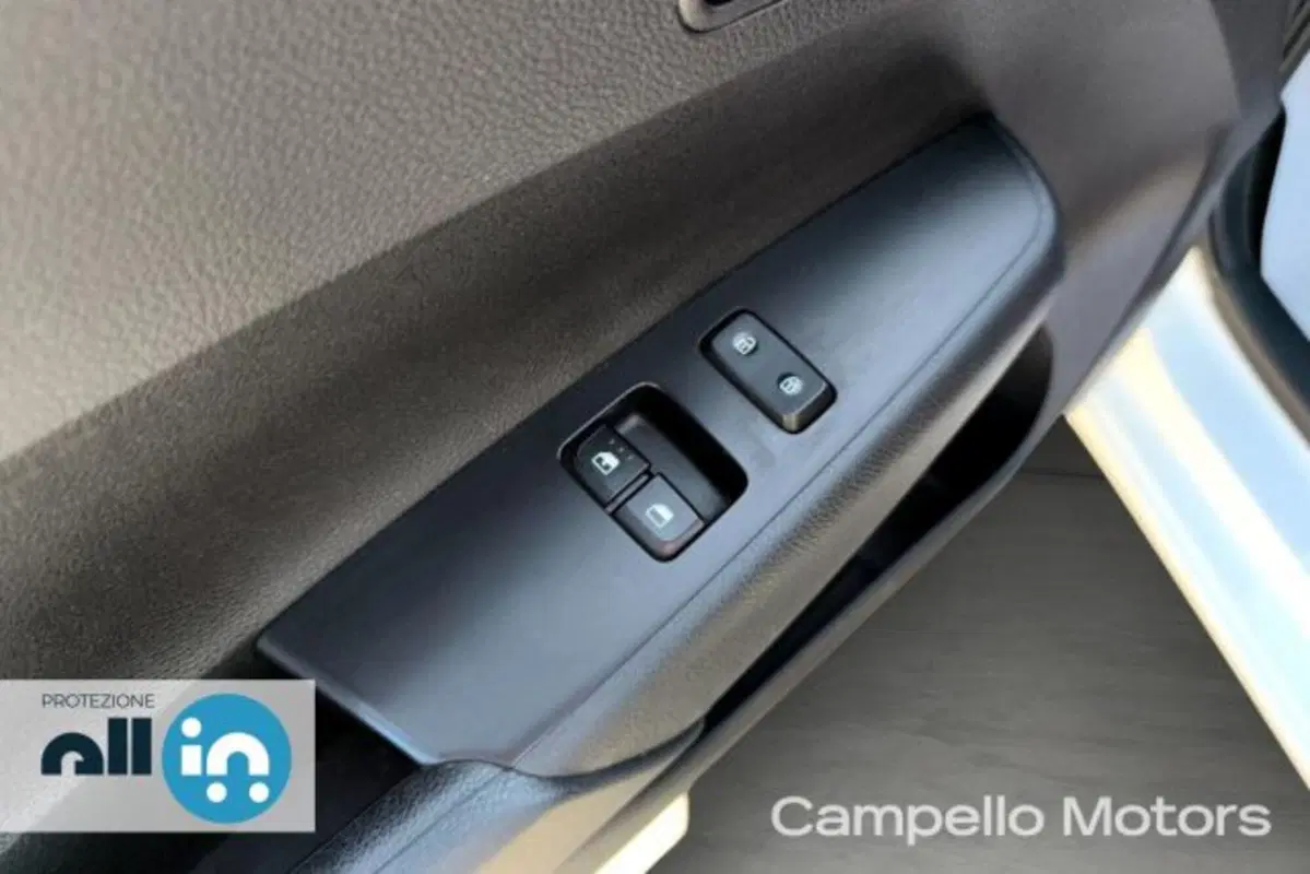 Kia Picanto usata a Venezia (15)