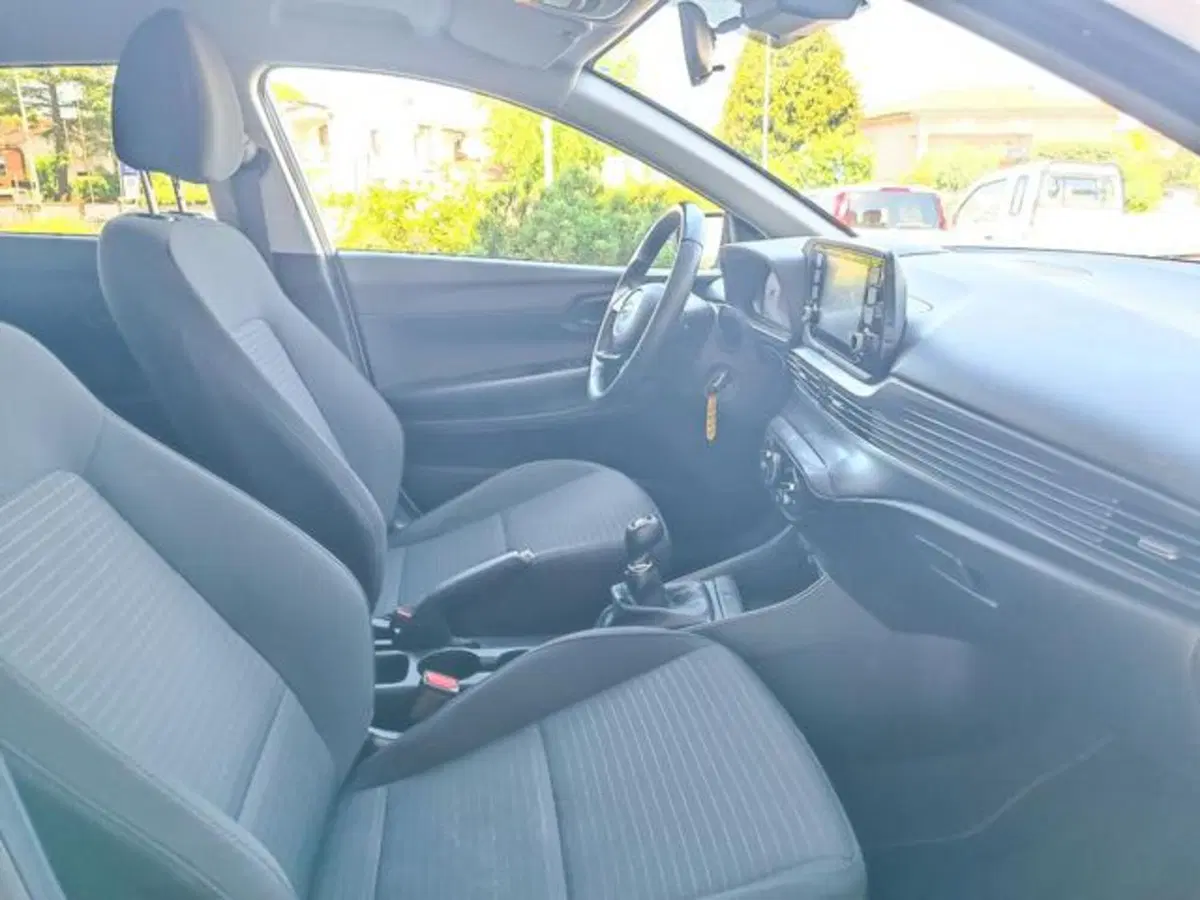 Hyundai i20 usata a Pisa (9)