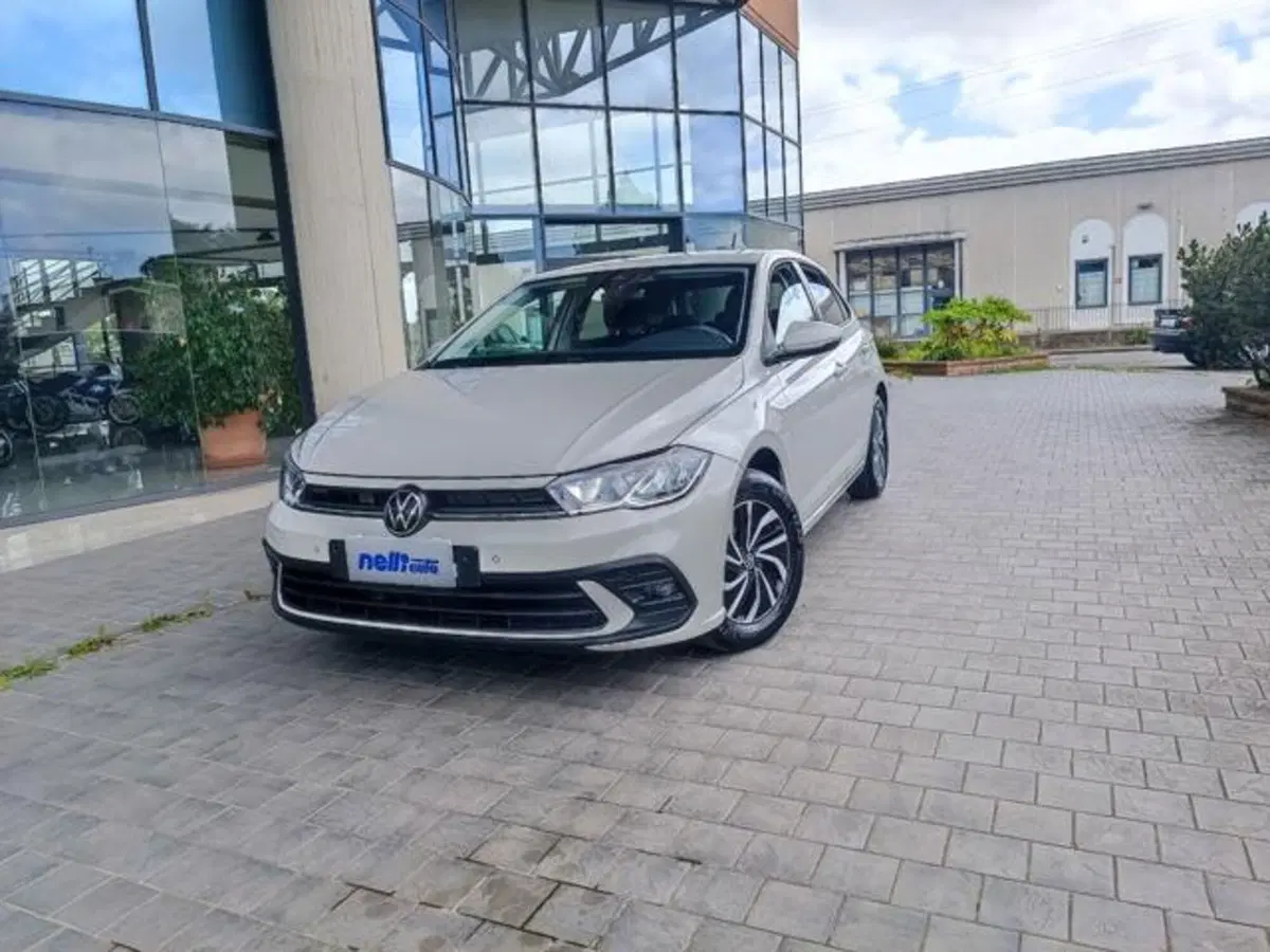 Volkswagen Polo usata a Pisa