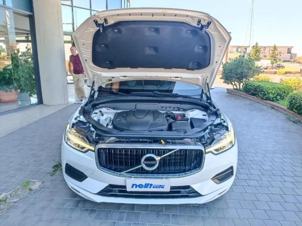 Volvo XC60 usata a Pisa (11)