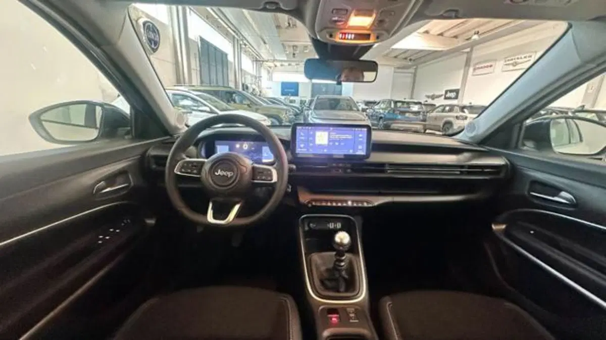 Jeep Avenger usata a Reggio Emilia (17)