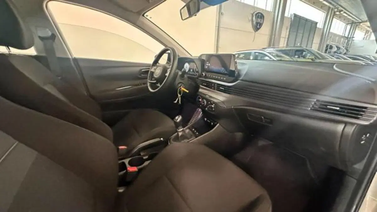 Hyundai Bayon usata a Reggio Emilia (13)