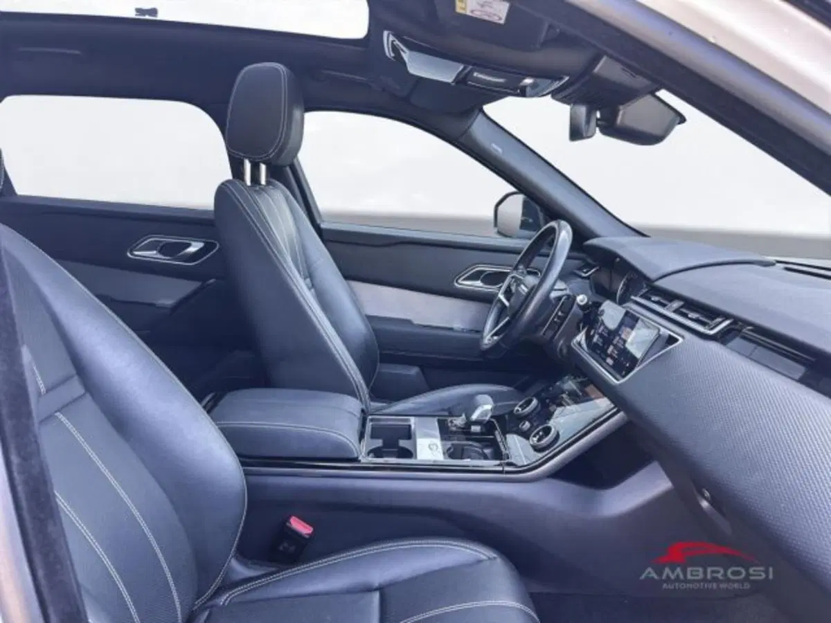 Land Rover Range Rover Velar usata a Perugia (11)