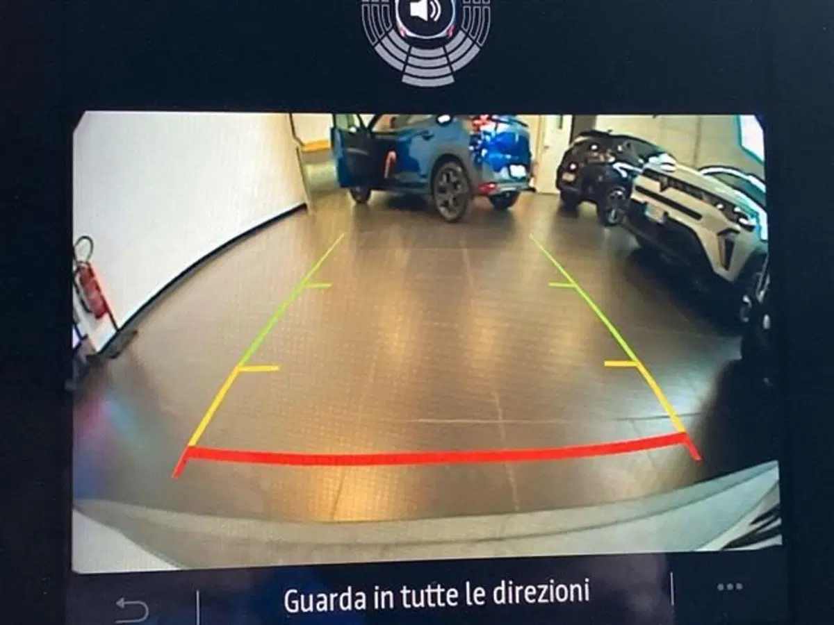 Renault Arkana usata a Como (13)
