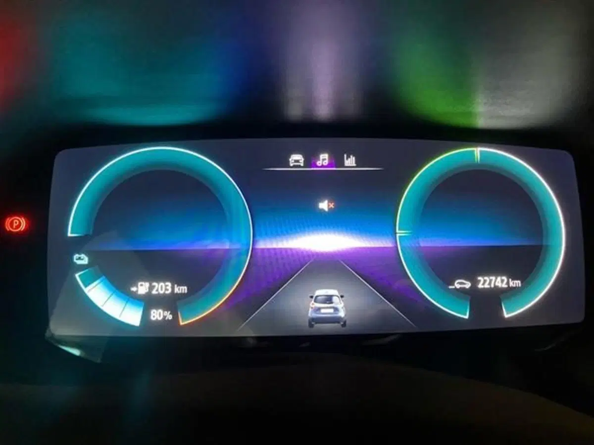 Renault Zoe usata a Como (15)