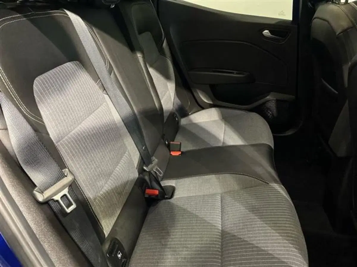 Renault Clio usata a Como (12)