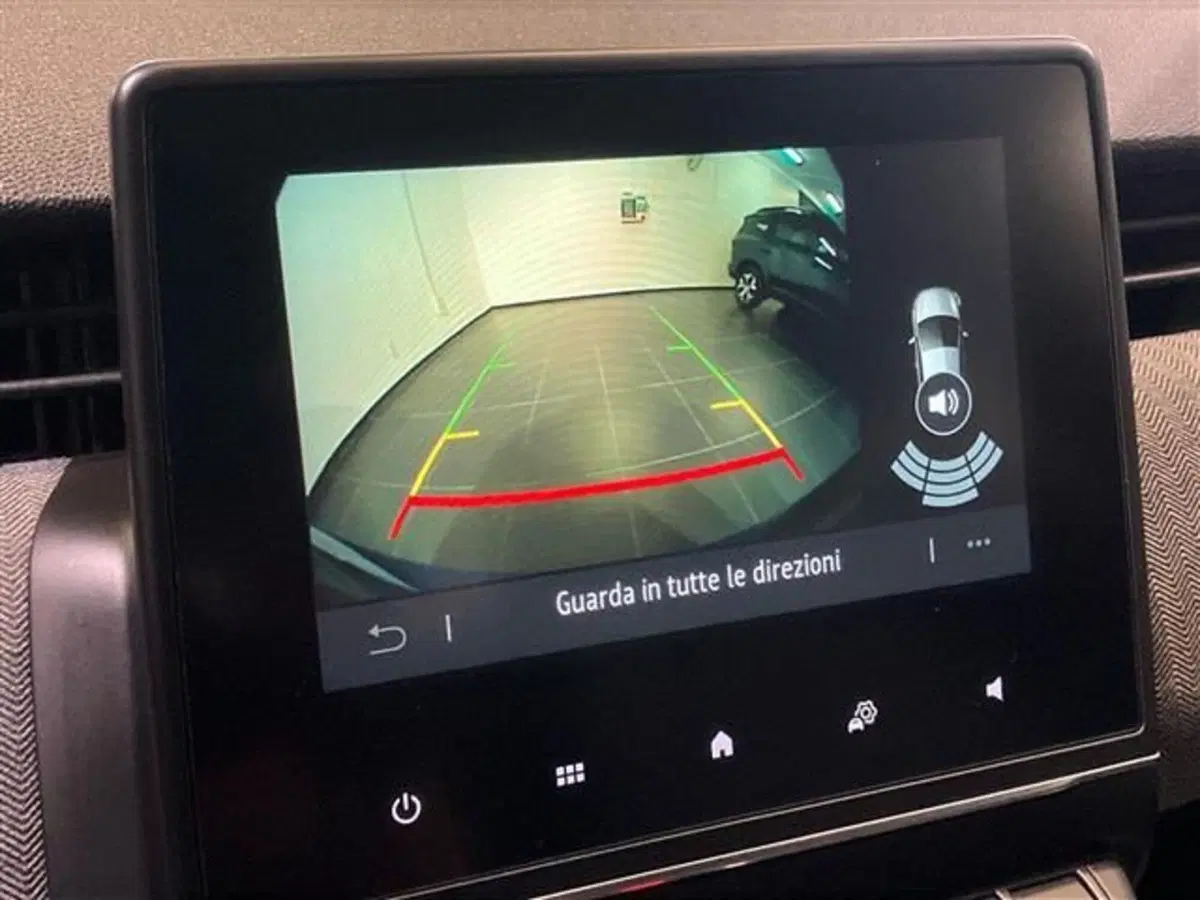Renault Clio usata a Como (14)