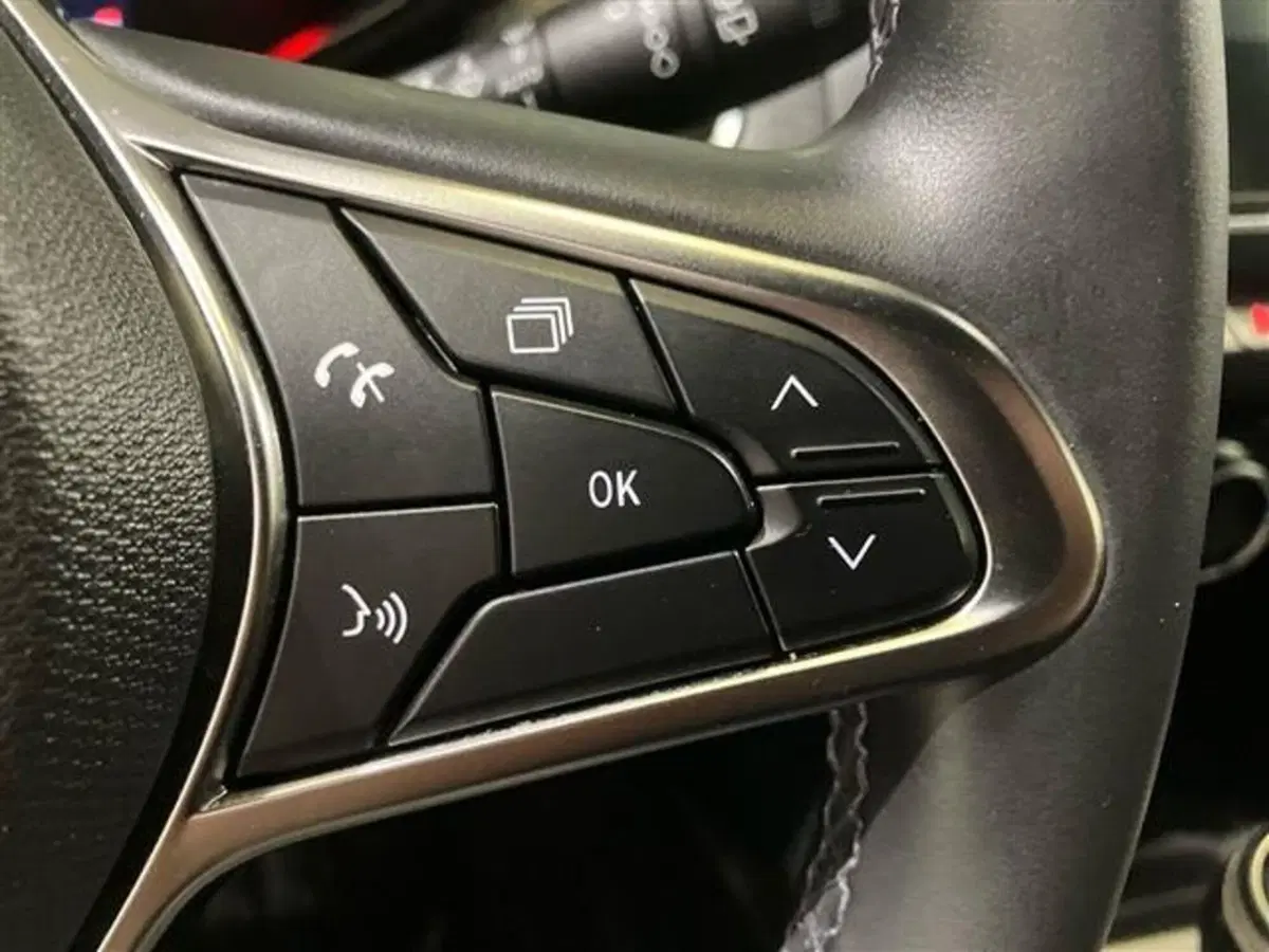 Renault Clio usata a Como (18)