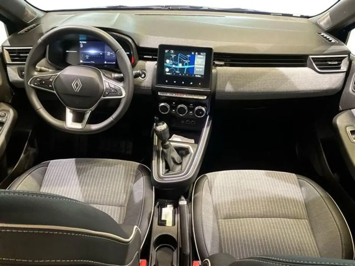 Renault Clio usata a Como (9)