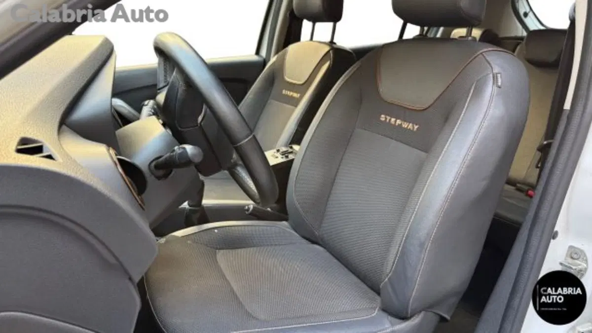 Dacia Sandero usata a Reggio Calabria (8)