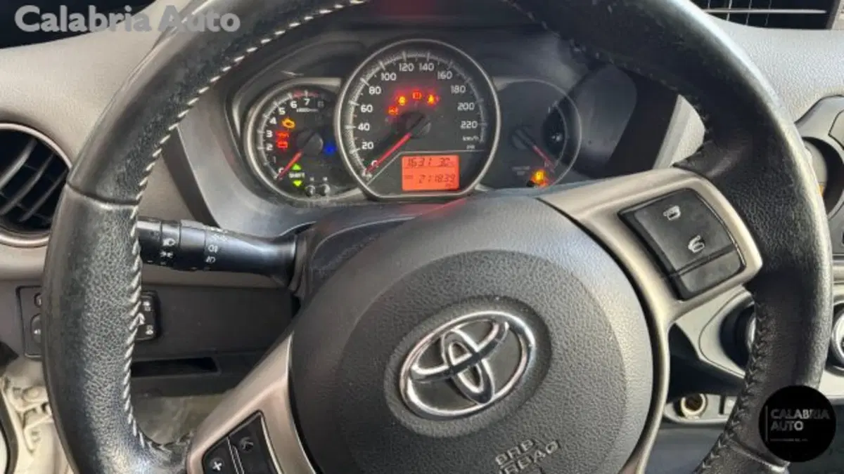 Toyota Yaris usata a Reggio Calabria (6)