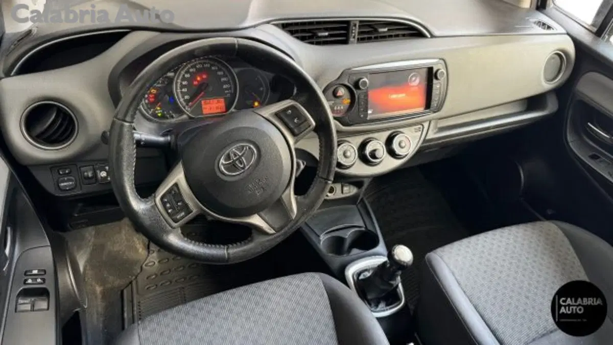 Toyota Yaris usata a Reggio Calabria (7)