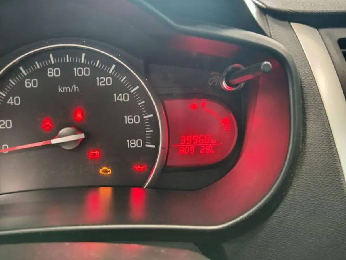 Suzuki Celerio usata a Varese (7)