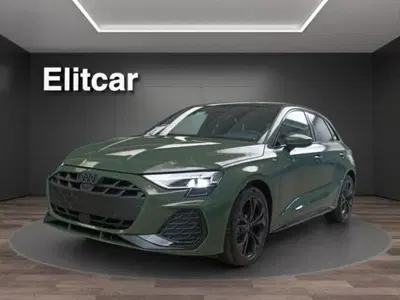 Audi A3 Sportback 35 TFSI S tronic S line edition nuova a Magenta