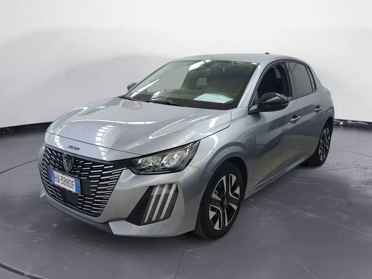Peugeot 208 usata a Lecce