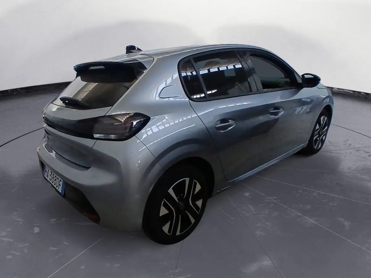 Peugeot 208 usata a Lecce (5)