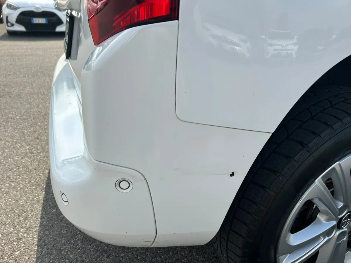 Toyota Proace City Verso usata a Piacenza (12)