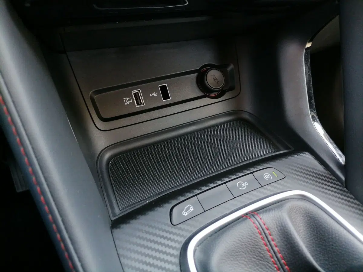 Mg ZS usata a Roma (18)