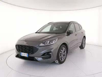 Ford Kuga 1.5 EcoBlue 120 CV 2WD ST-Line del 2022 usata a Roma