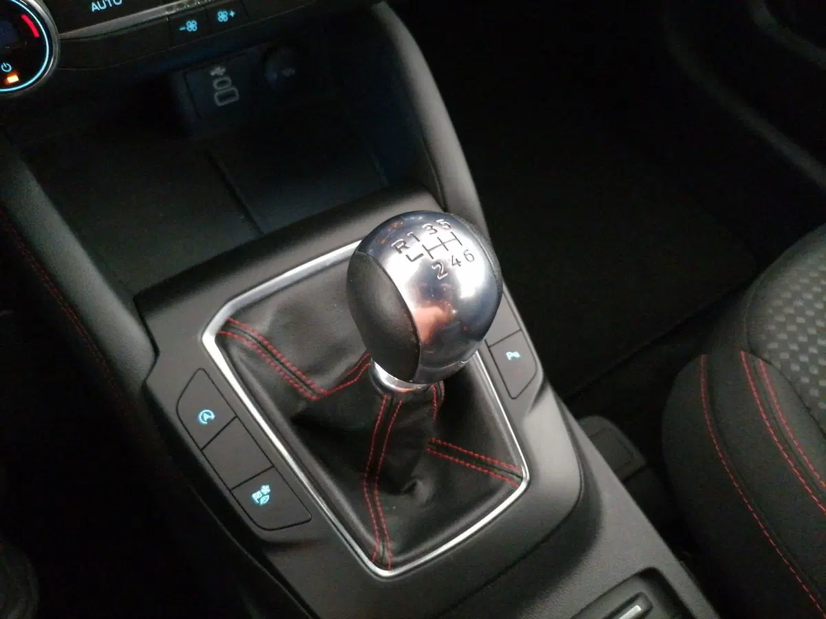 Ford Kuga usata a Roma (13)