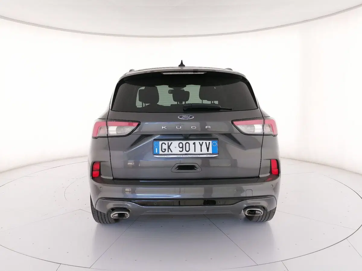Ford Kuga usata a Roma (4)