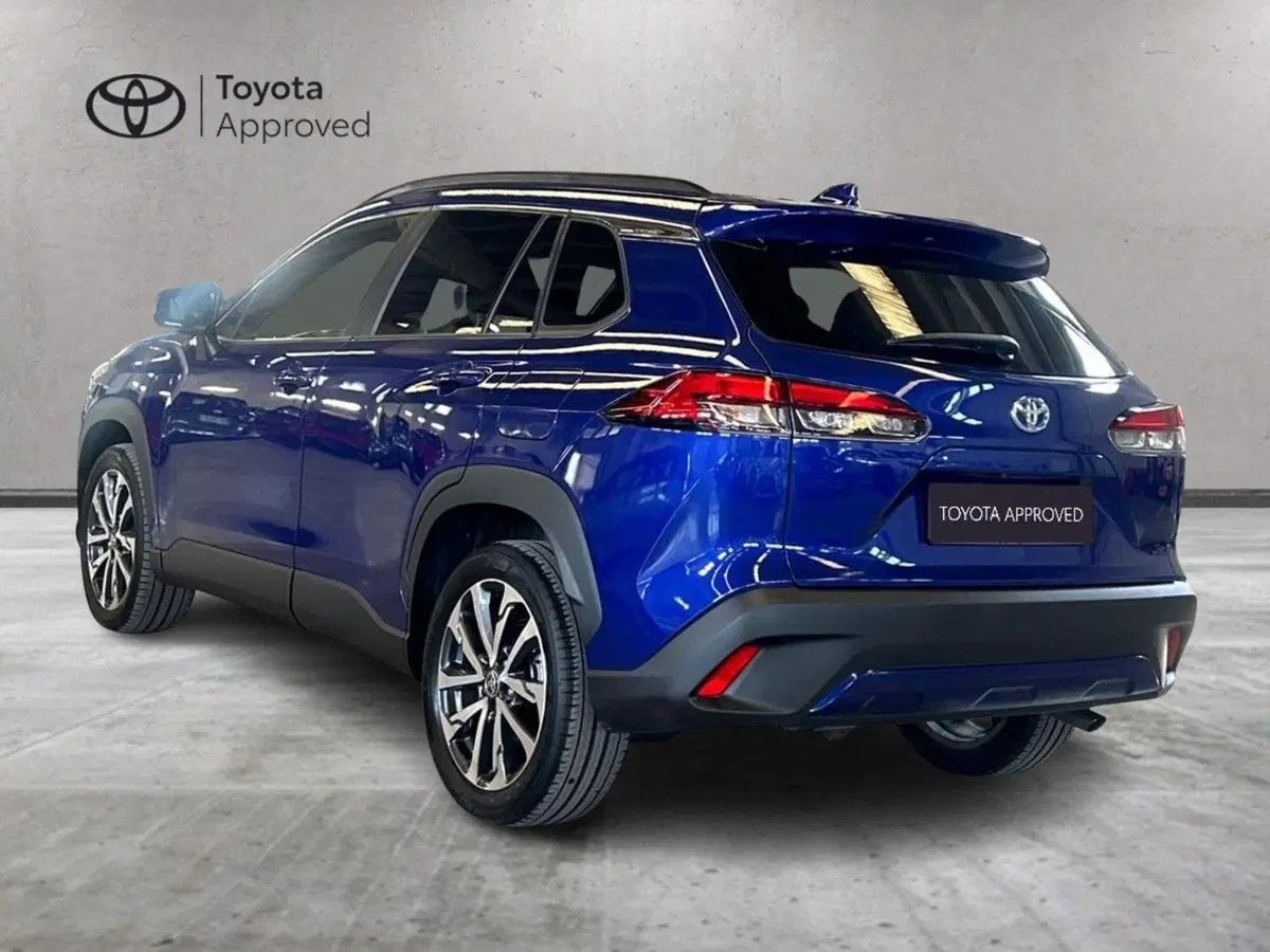 Toyota Corolla Cross Hybrid usata a Milano (5)
