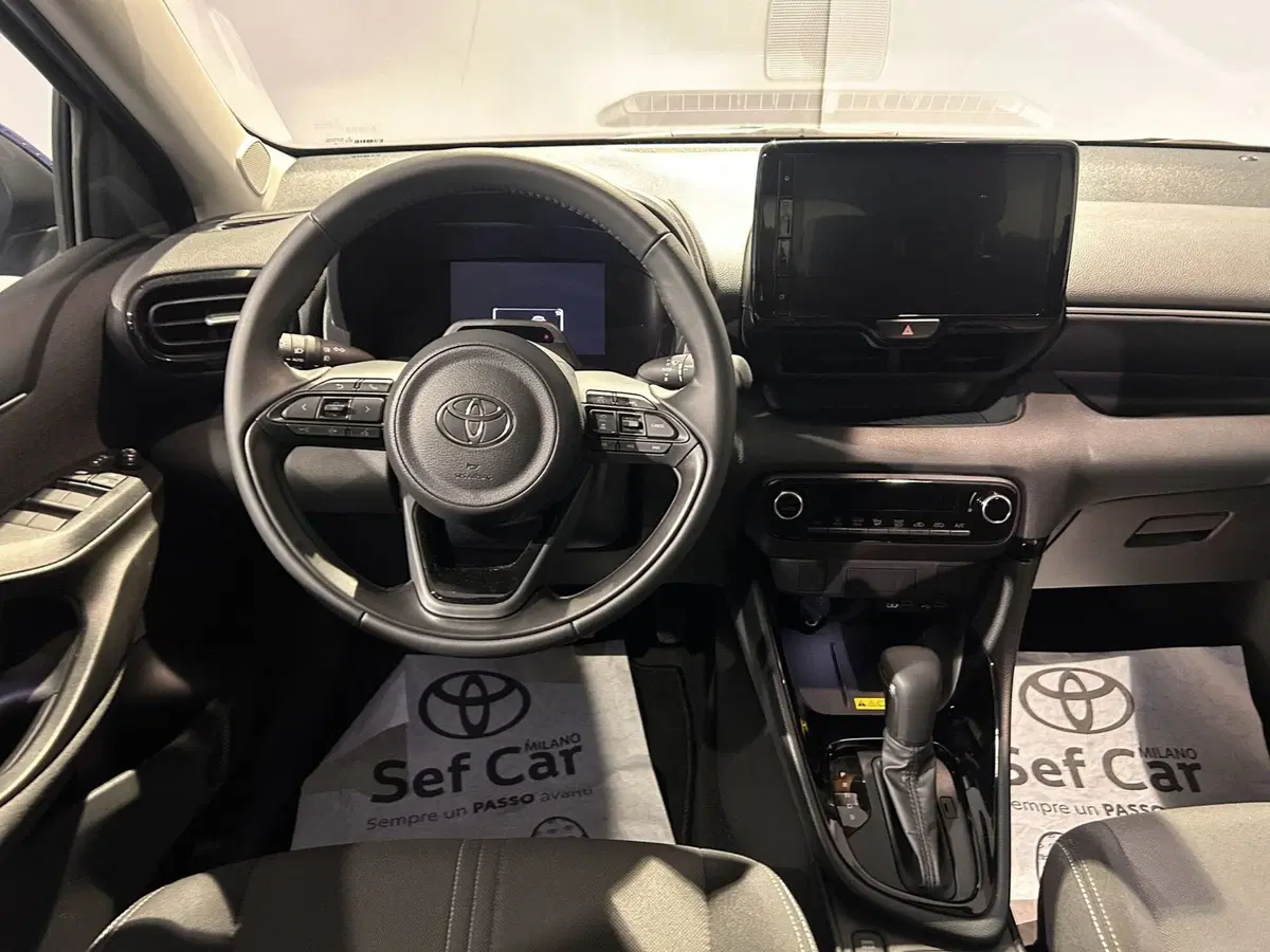 Toyota Yaris nuova a Milano (9)