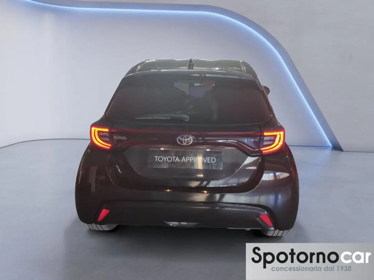 Toyota Yaris usata a Milano (4)
