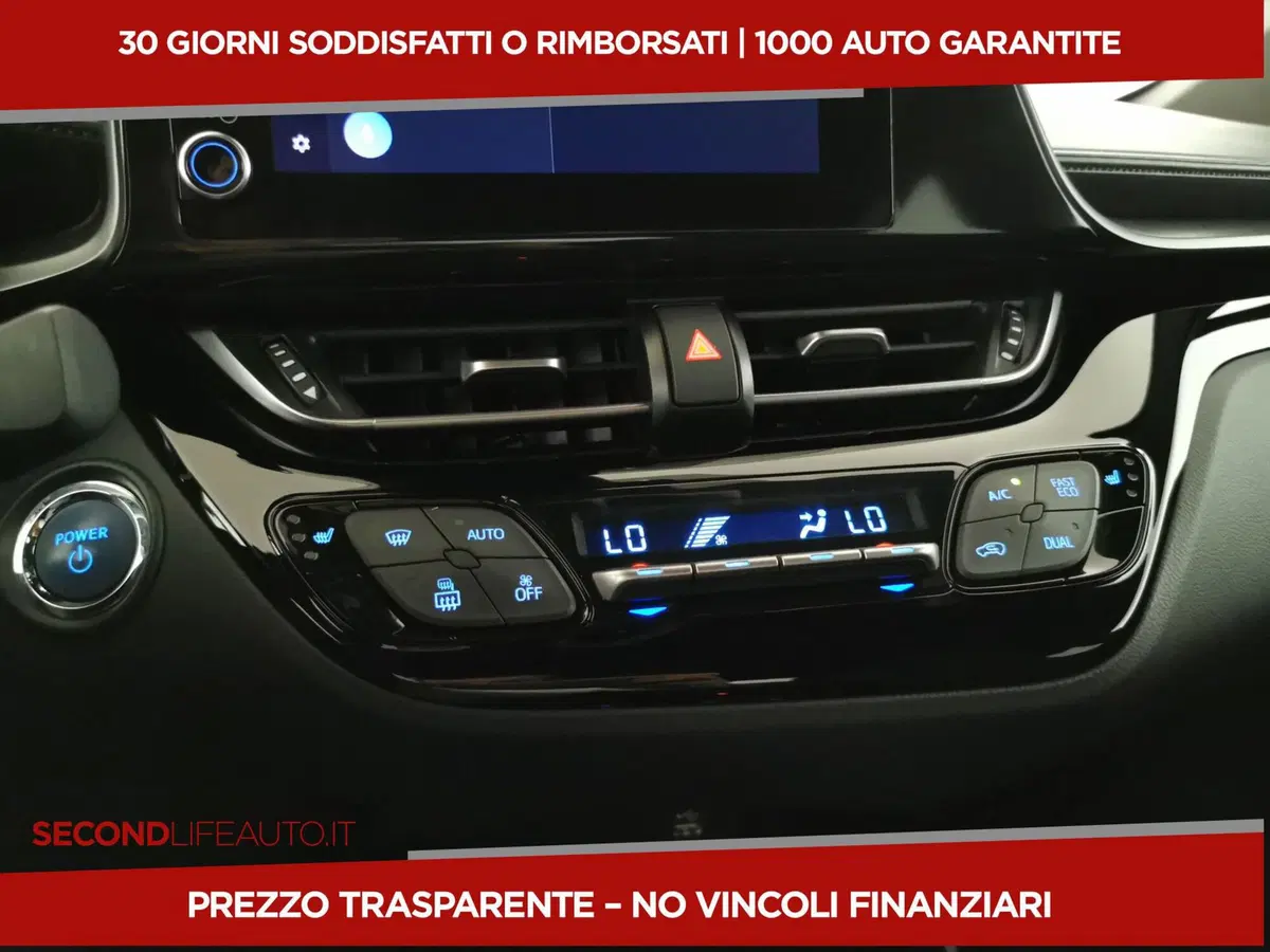 Toyota Toyota C-HR usata a Chieti (15)