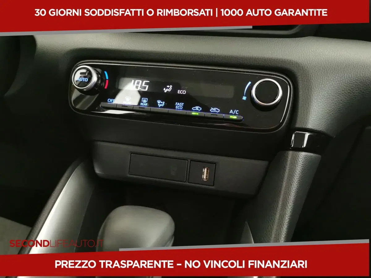 Toyota Yaris usata a Roma (12)