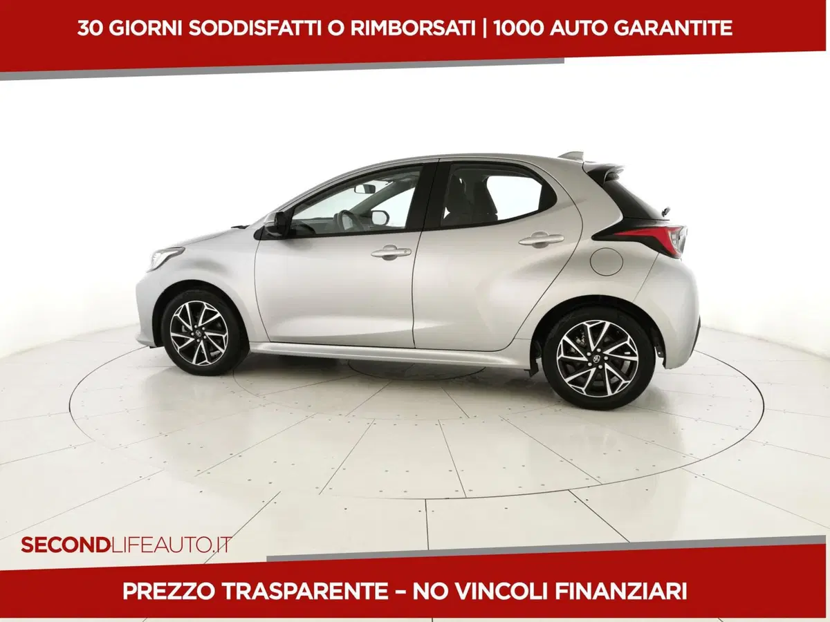 Toyota Yaris usata a Roma (2)