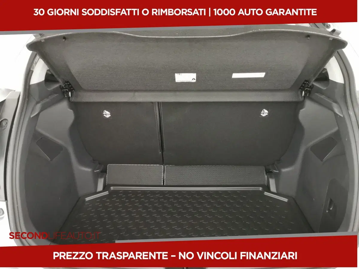 Toyota Yaris usata a Roma (7)