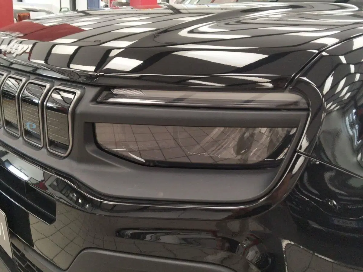 Jeep Avenger usata a Roma (12)