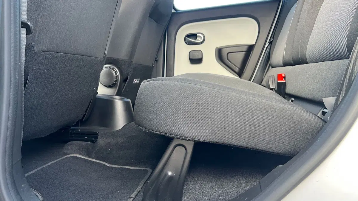 Renault Twingo usata a Parma (16)