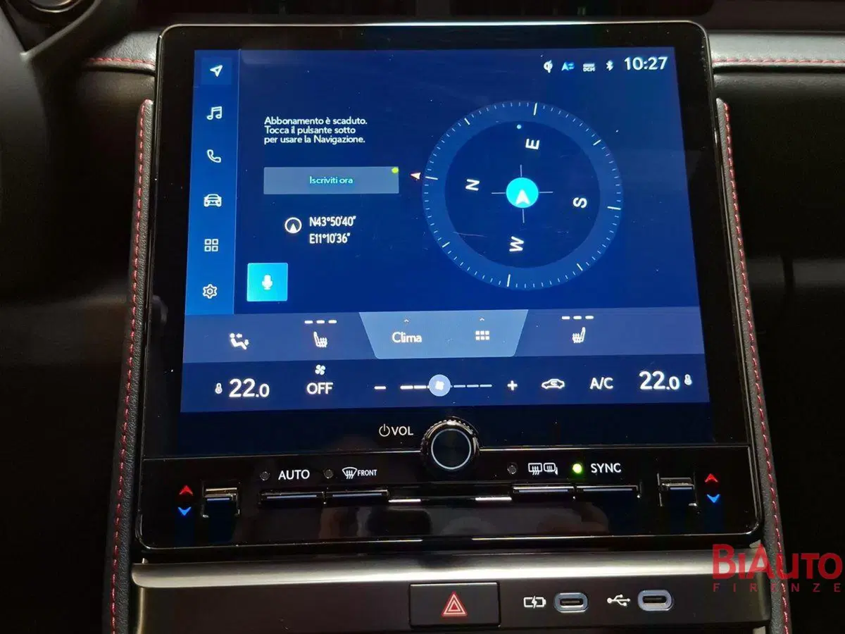 Lexus LBX usata a Firenze (9)
